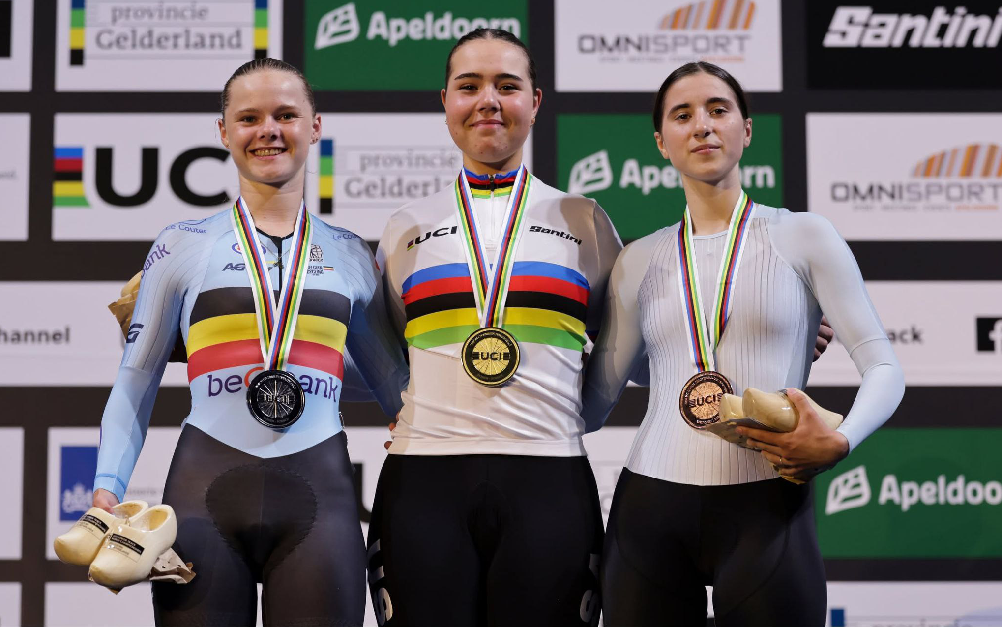 Яна Данилюк завоевала бронзу чемпионата мира среди юниоров в скретче